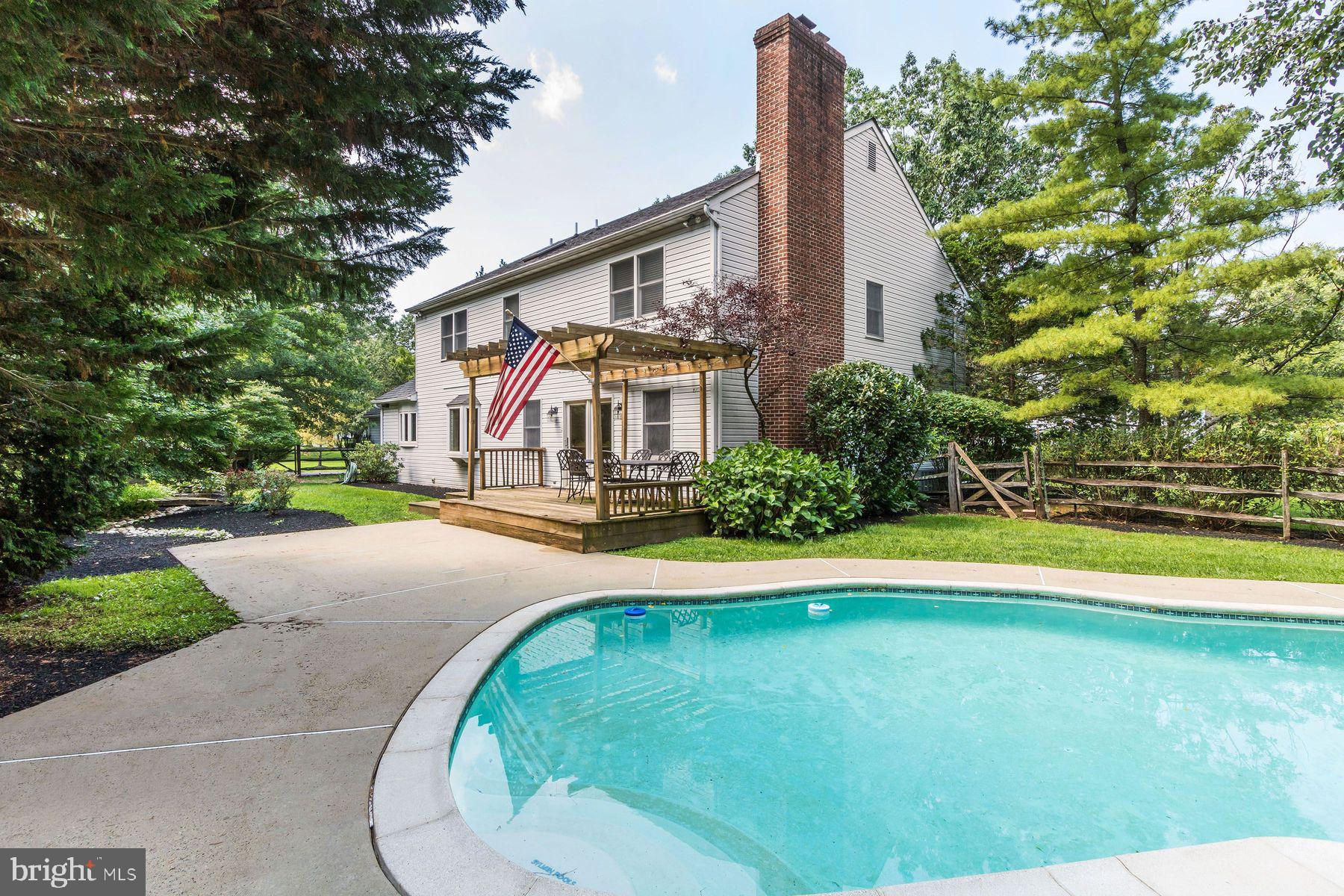 4887 Danielle Drive Doylestown, PA 18902 - Photo 3 of 35