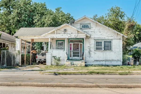 $599,000 | 2409 Fulton Street, Houston, TX 77009