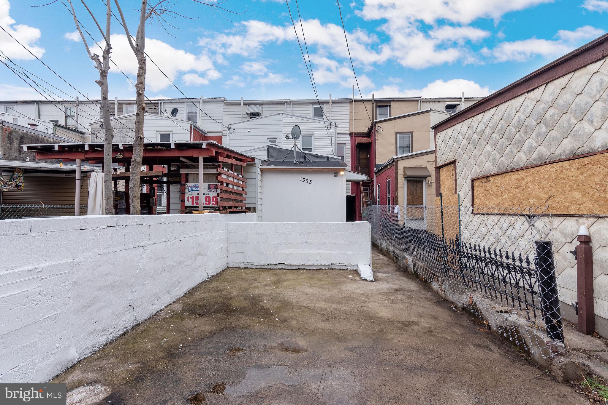 1353 Locust Street Reading, PA 19604 - Photo 3 of 32 Gallery Image 3