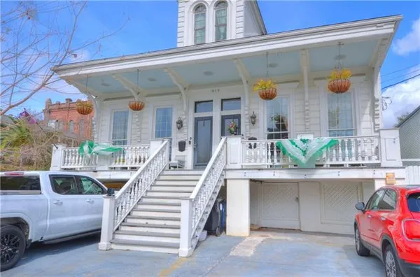 $2,500 | 919 Jackson Avenue, Unit C, New Orleans, LA 70130