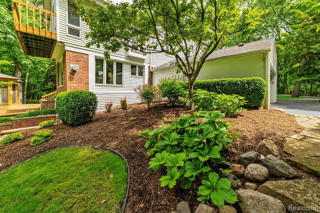 852 Peach Tree Lane Rochester Hills, MI 48306 - Photo 46 of 54