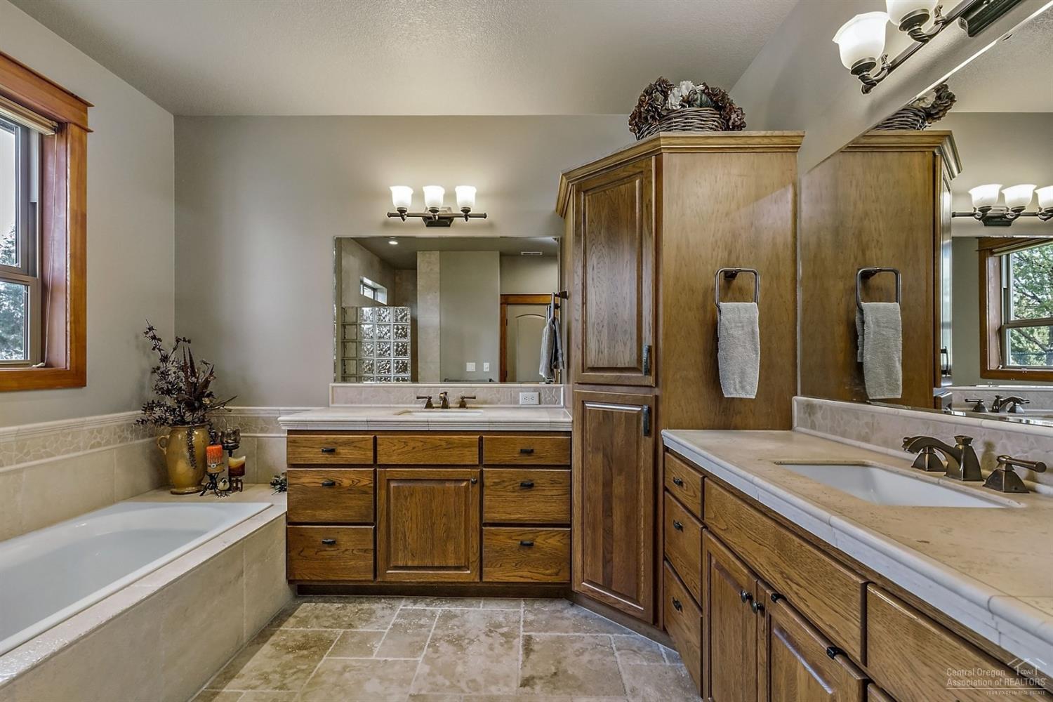 13490 Shumway Road Powell Butte, OR 97753 - Photo 13 of 25 Additional Photo