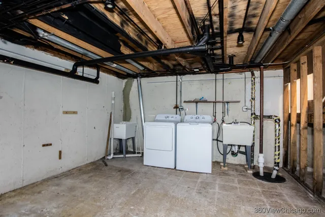 $3,300 | 14 Westwood Drive, Indian Head Park, IL 60525