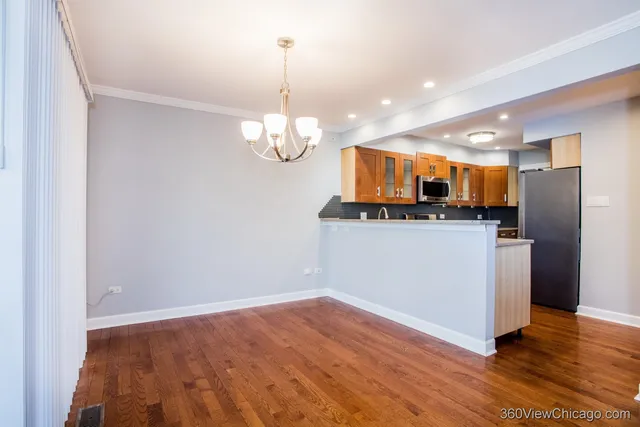 $3,300 | 14 Westwood Drive, Indian Head Park, IL 60525