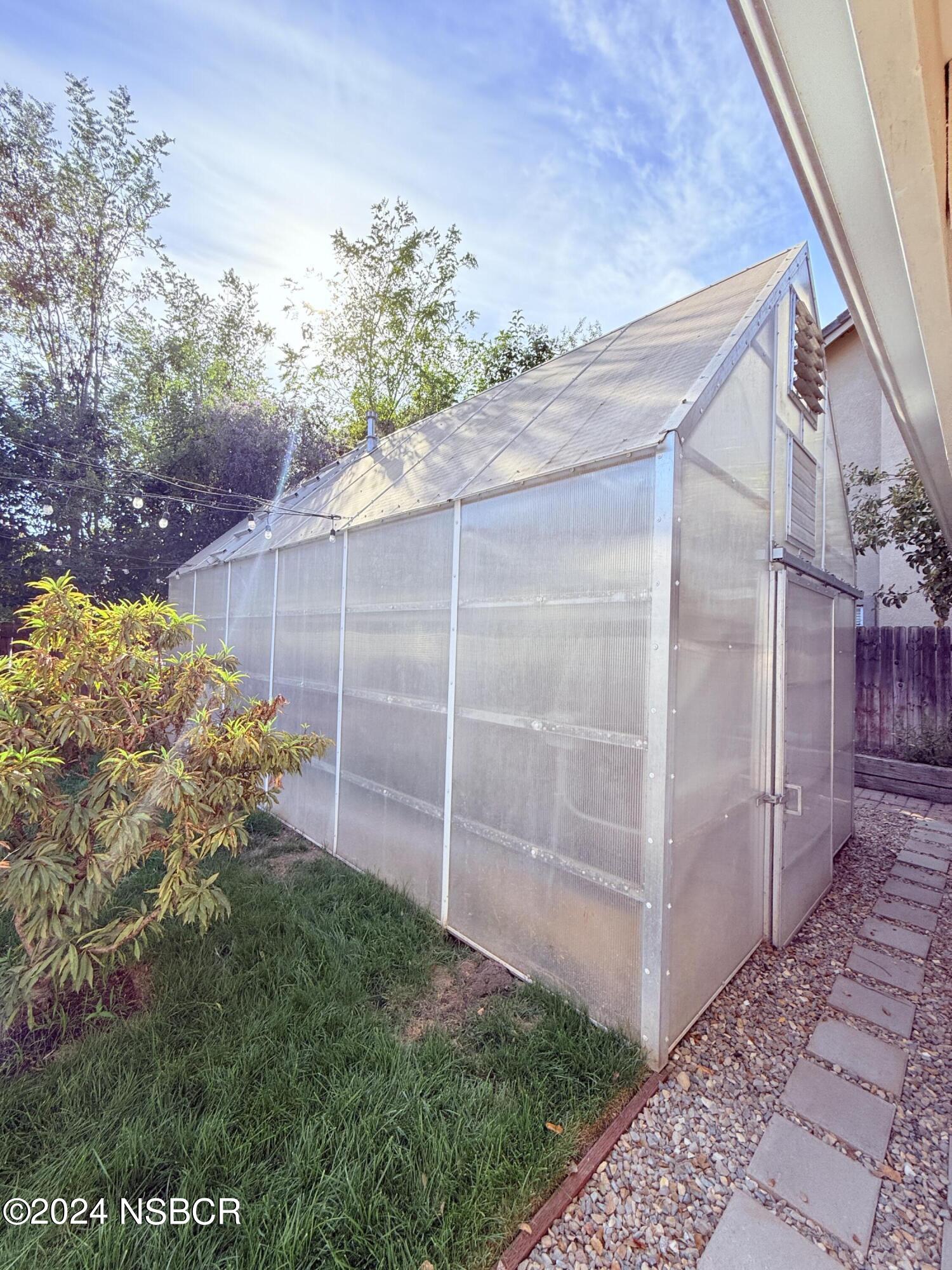 281 Valley Station Circle Buellton, CA 93427 - Photo 32 of 41 Greenhouse