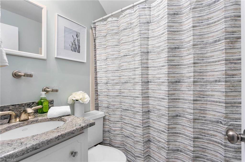 1803 Red Forest Road Greensboro, NC 27410 - Photo 29 of 35 Upper level full bath
