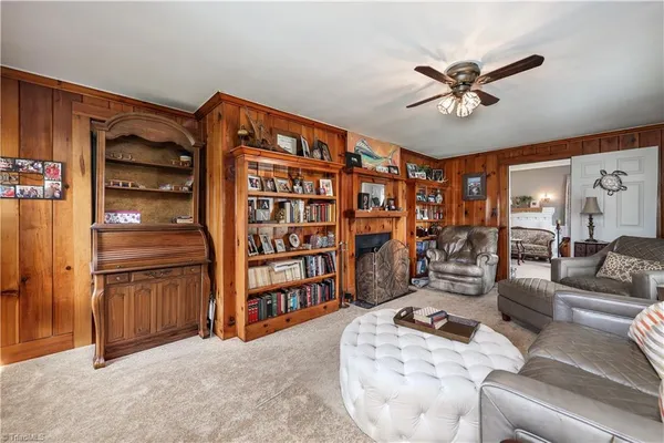 $399,900 | 271 North Main Street, Denton, NC 27239