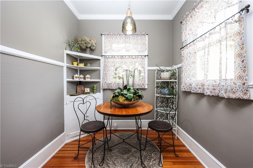 271 North Main Street Denton, NC 27239 - Photo 19 of 50 Breakfast nook