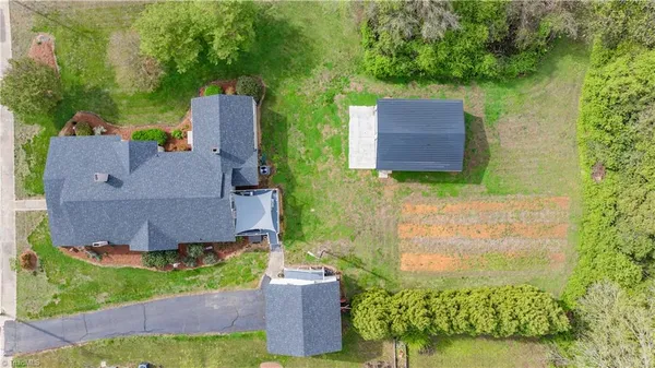 $399,900 | 271 North Main Street, Denton, NC 27239