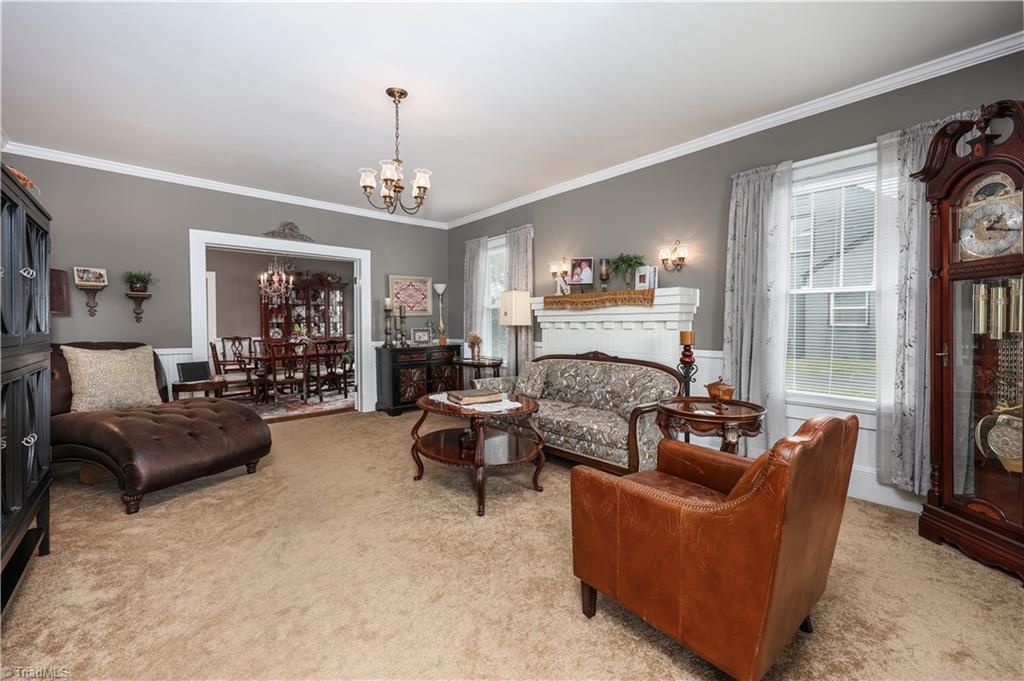 271 North Main Street Denton, NC 27239 - Photo 9 of 50 Den