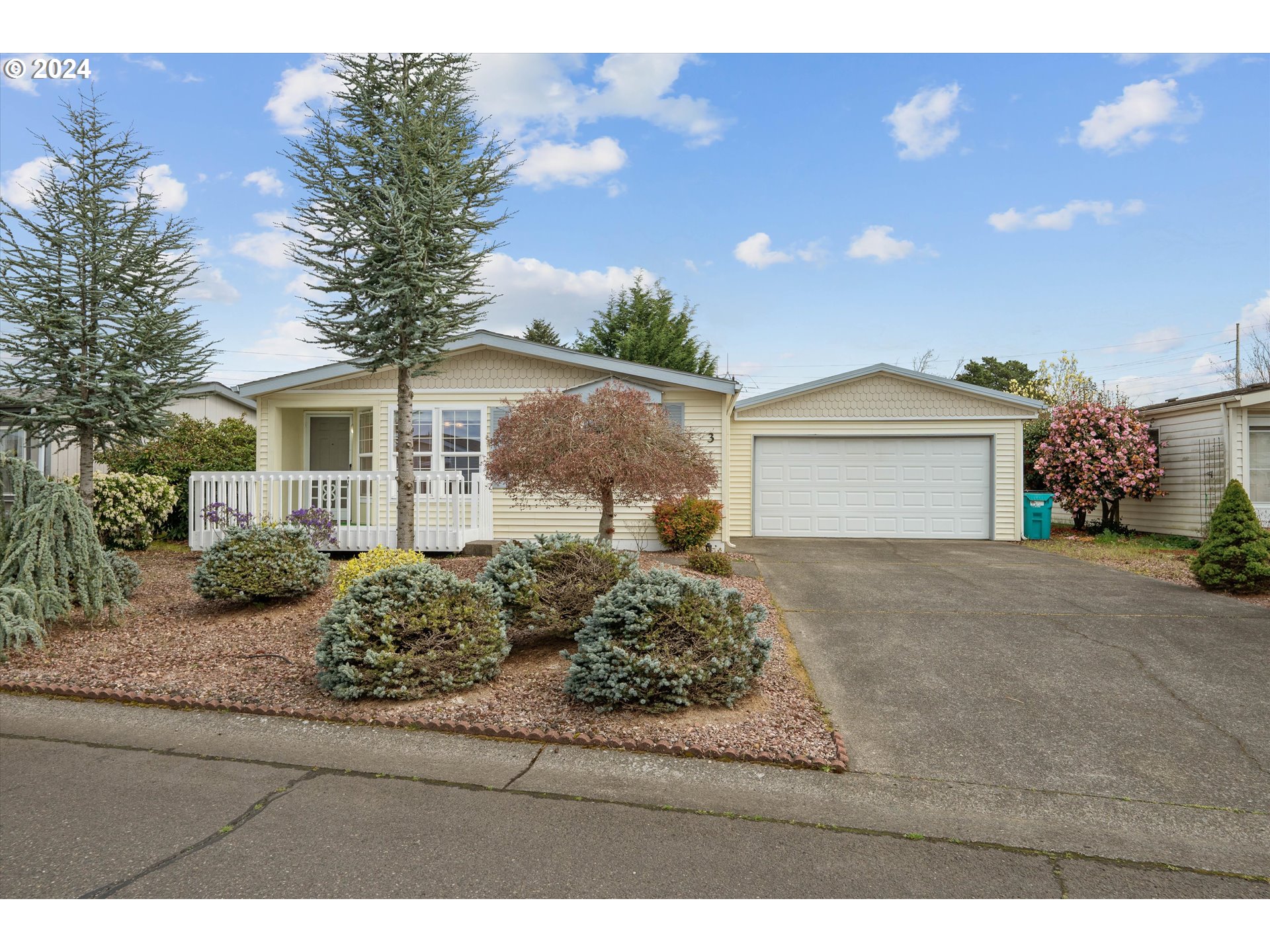 16500 Southeast 1st St Unit 3  