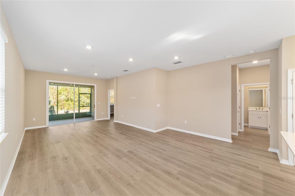 9714 Southwest 108th Terrace Road Ocala, FL 34481 - Photo 7 of 33