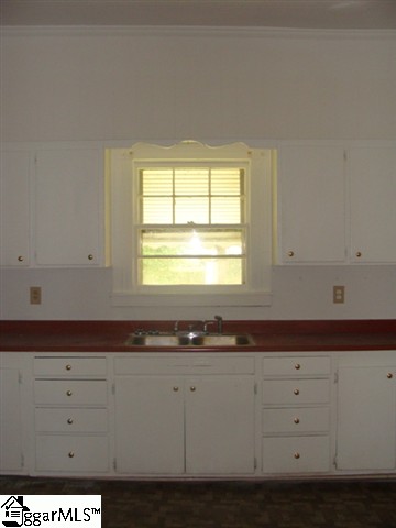 110 Bennett Street Greer, SC 29651 - Photo 10 of 18 Gallery Image 10