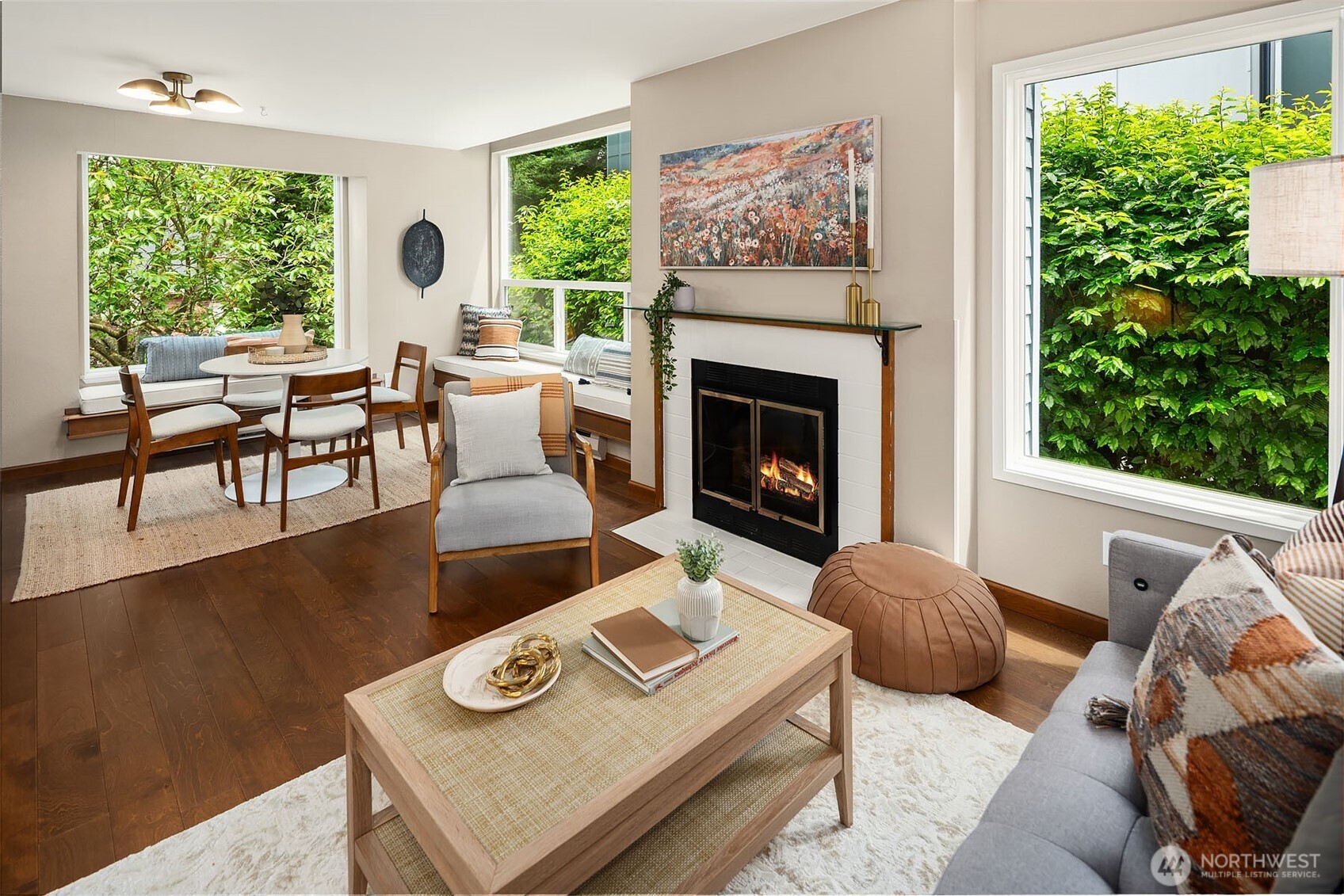 756 North 72nd Street, Unit 201 Seattle, WA 98103 - Photo 4 of 28
