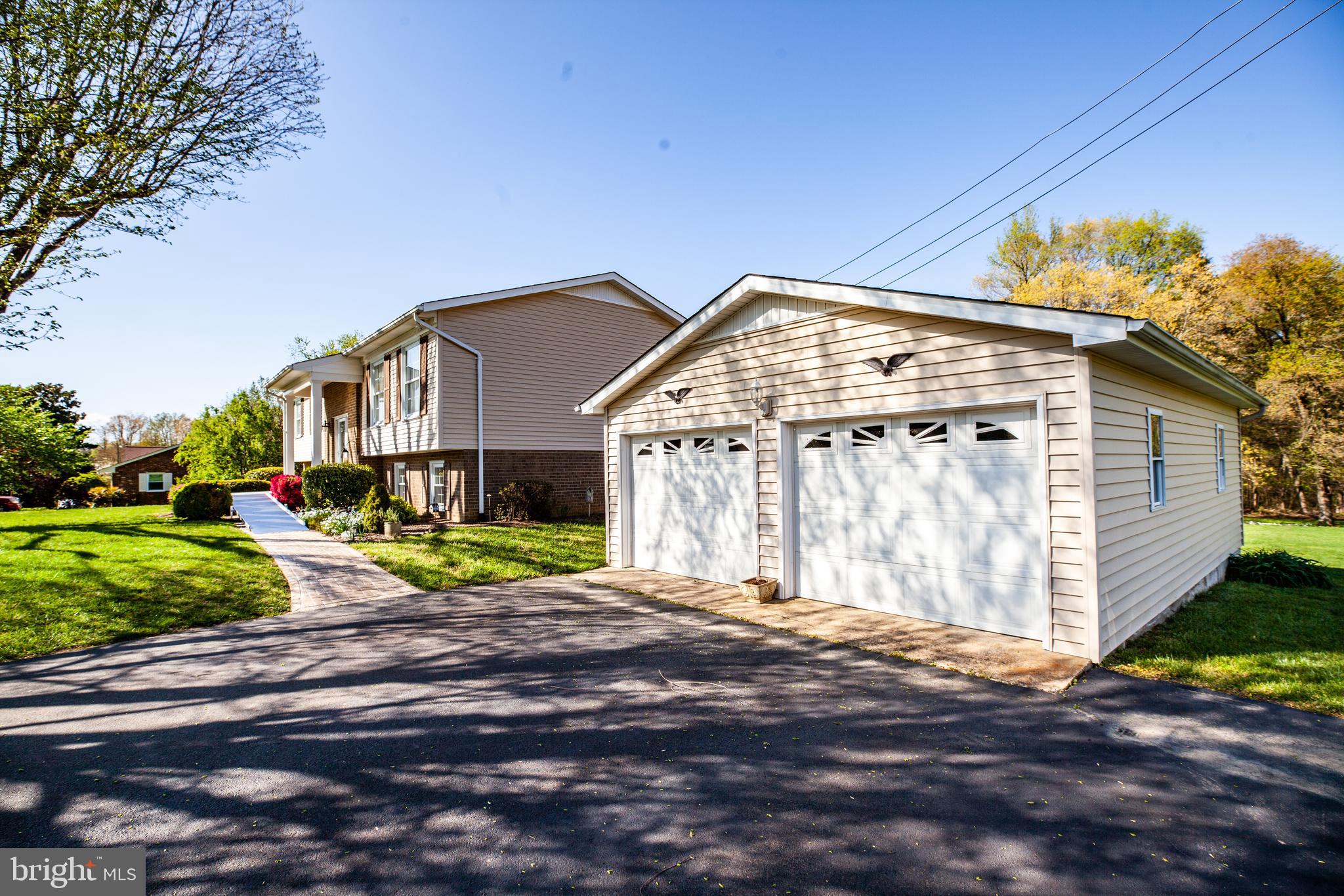 189 McCarty Road Fredericksburg, VA 22405 - Photo 1 of 40 Gallery Image 1