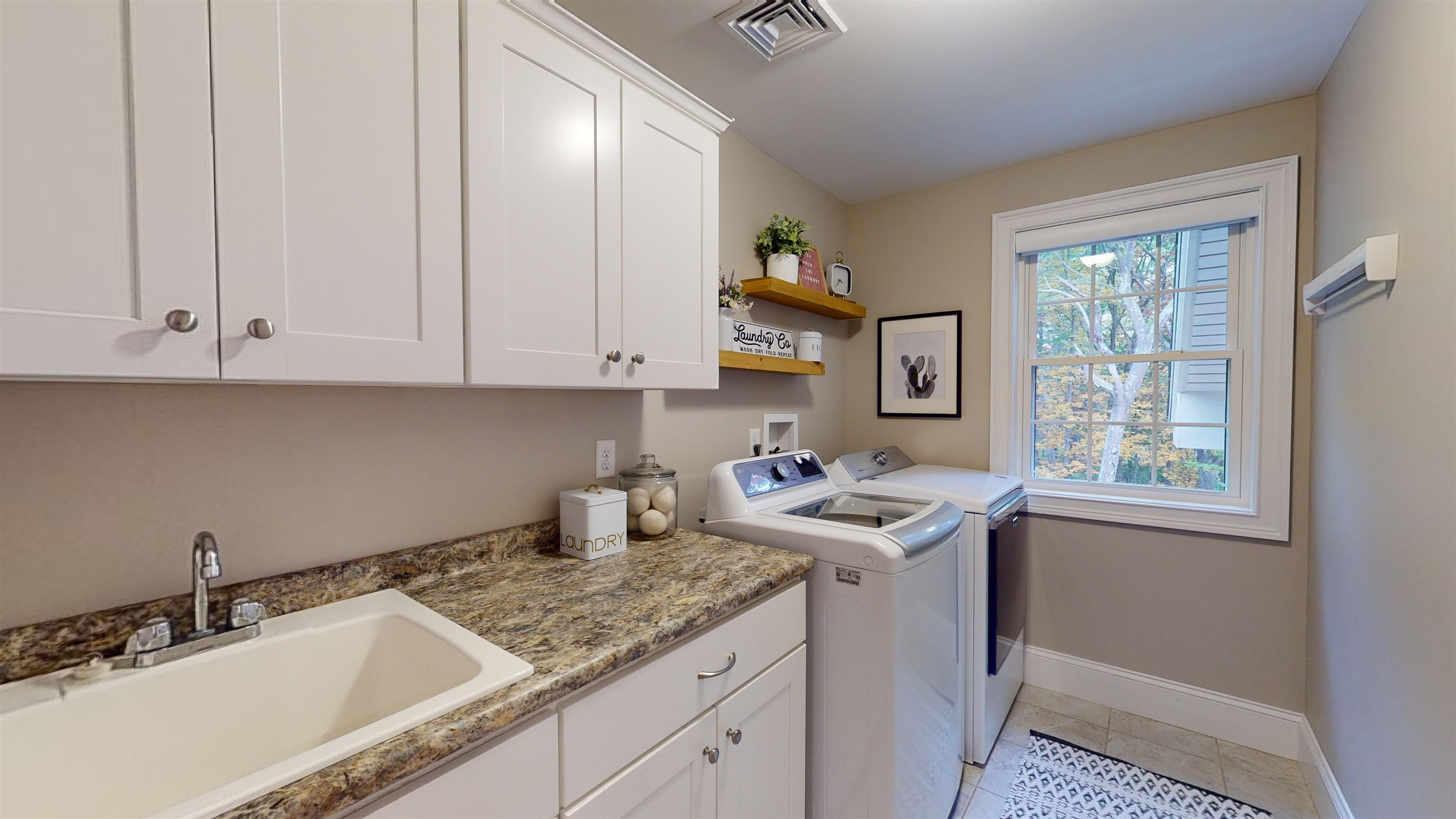 2 Floral Street Windham, NH 03087 - Photo 22 of 39