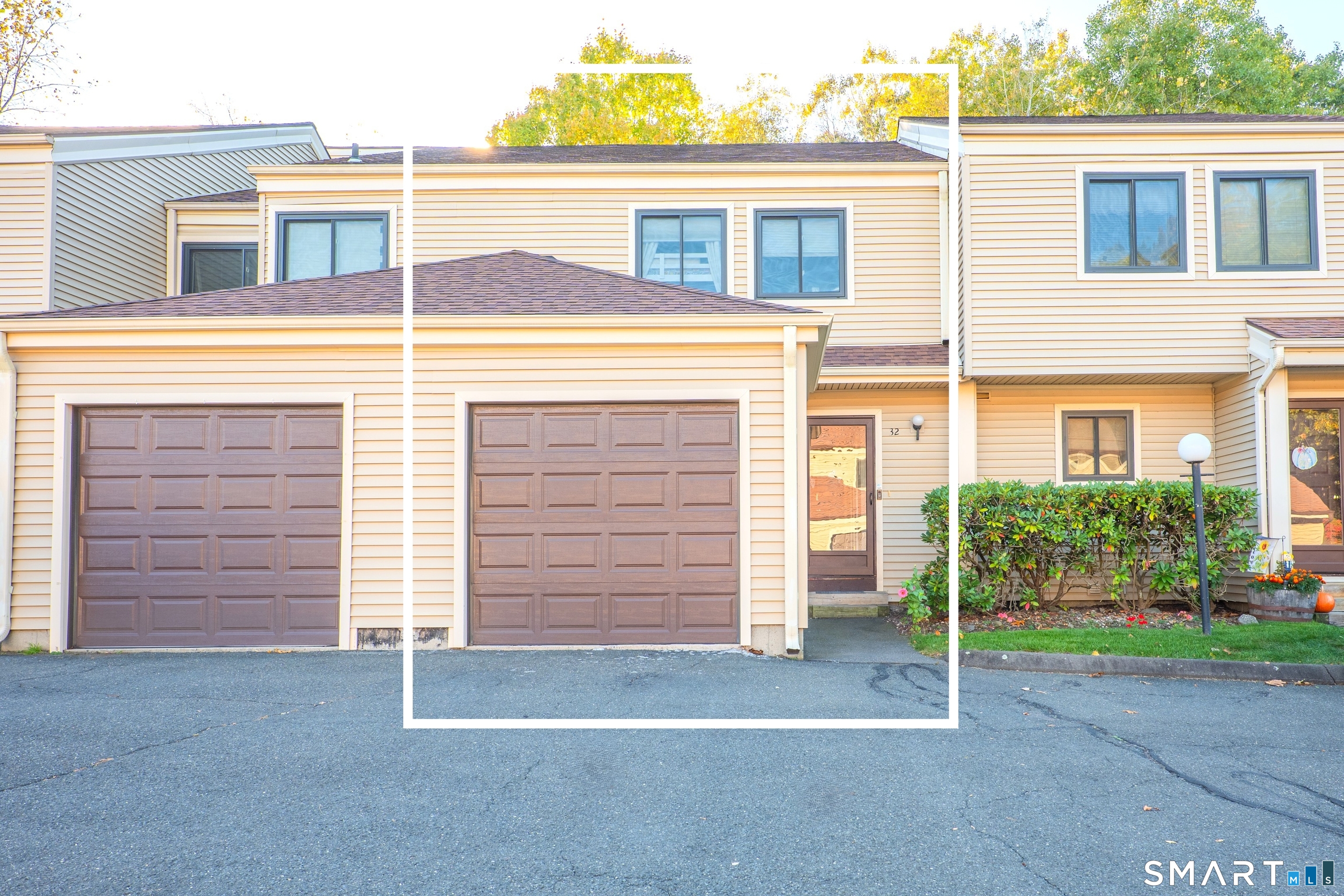 32 Deer Run, Unit 32 Bethel, CT 06801 - Photo 1 of 15