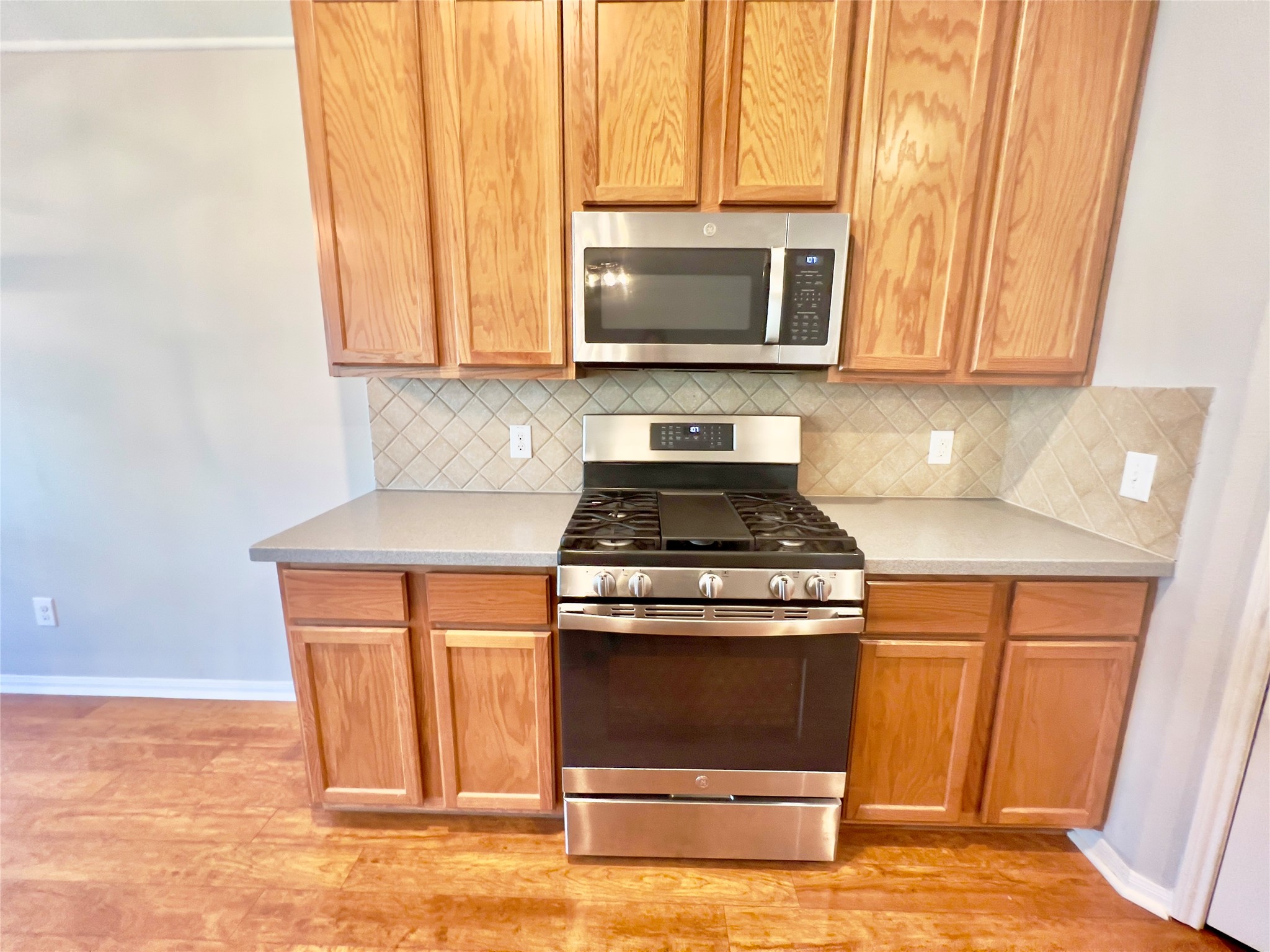 9912 Western Ridge Way Conroe, TX 77385 - Photo 2 of 36