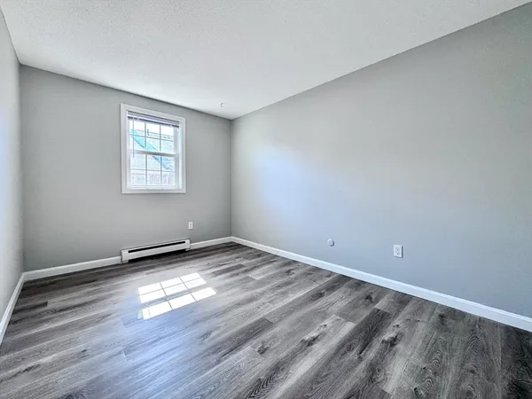 $2,500 | 2 Old Colony Lane, Unit 5, Arlington, MA 02476