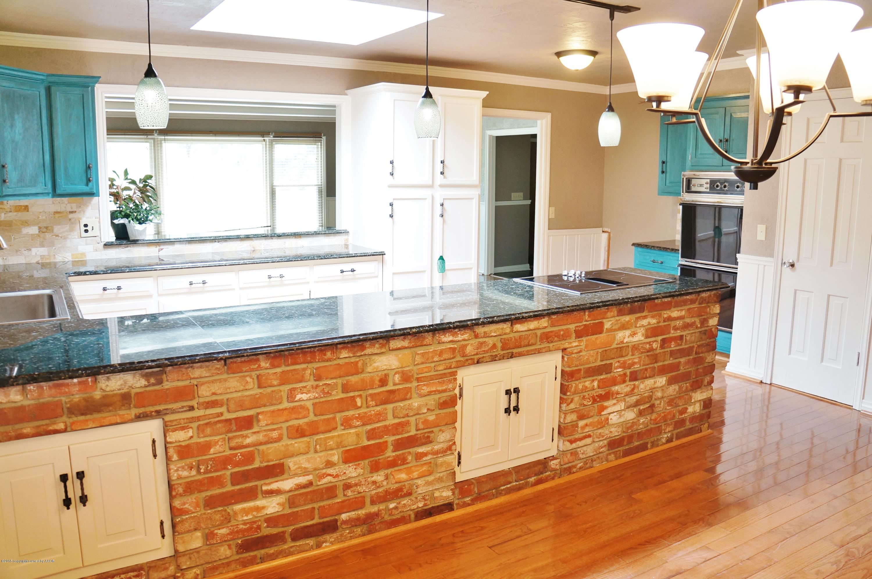 4208 Gem Lake Road Amarillo, TX 79106 - Photo 6 of 28 Kitchen (2)