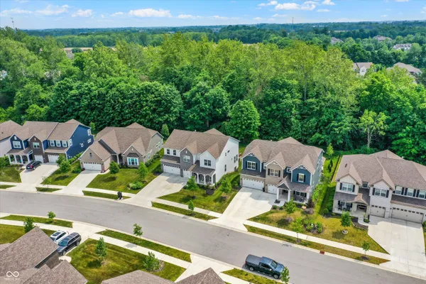 $699,900 | 5349 Landing Place Lane, Noblesville, IN 46062