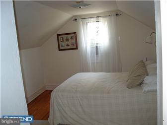 73 Academy Road Bala Cynwyd, PA 19004 - Photo 8 of 12 Bedroom - Main