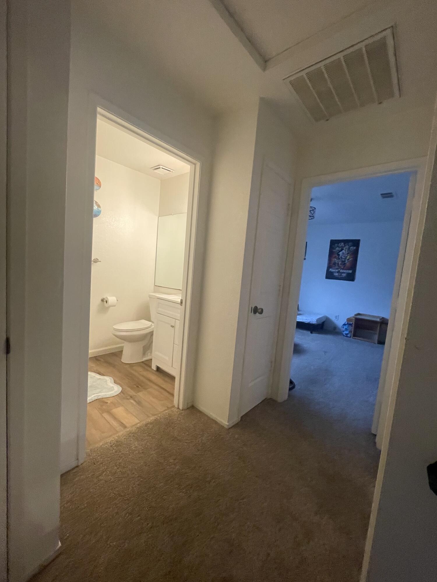 200 Ridgetop Drive, Unit 25 Redding, CA 96003 - Photo 11 of 18 IMG_8338