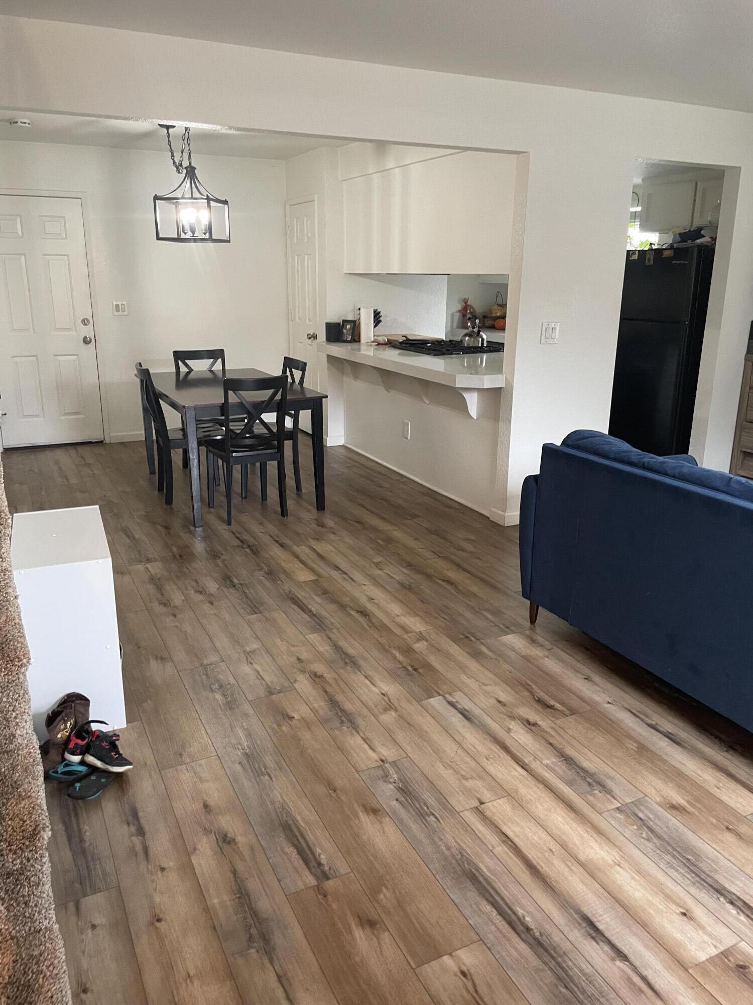 200 Ridgetop Drive, Unit 25 Redding, CA 96003 - Photo 3 of 18 IMG_8357