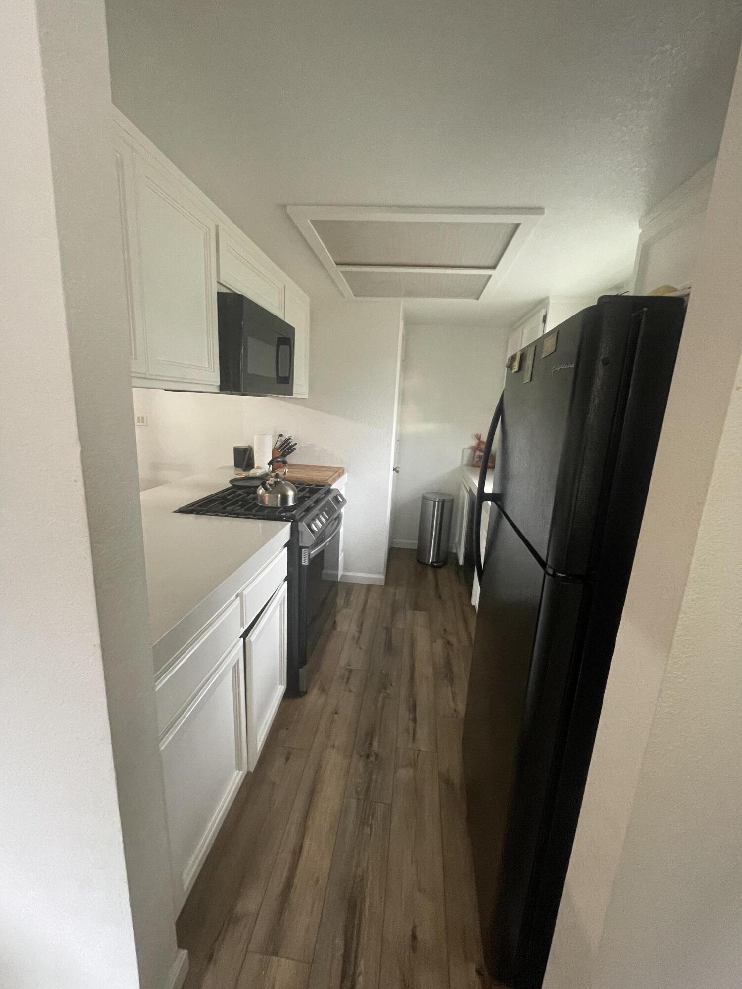 200 Ridgetop Drive, Unit 25 Redding, CA 96003 - Photo 5 of 18 IMG_8334