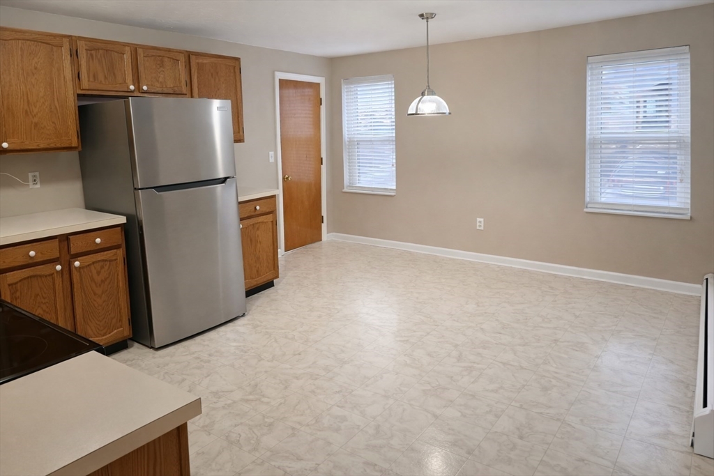 528 Cherry Street, Unit C3 Fall River, MA 02720 - Photo 4 of 19