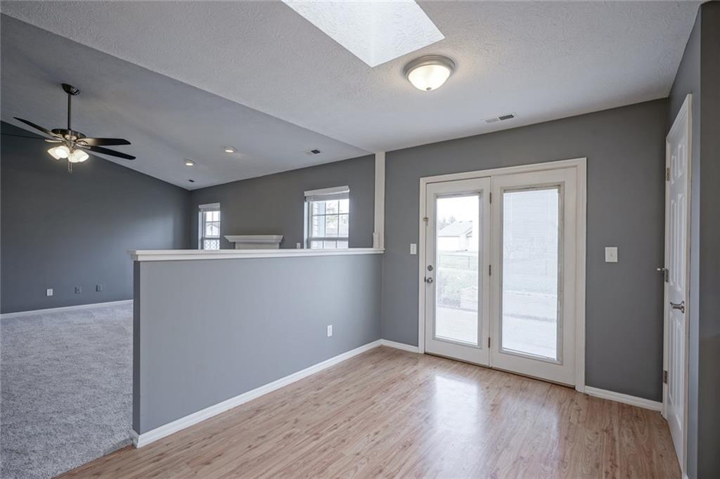 11724 Shannon Pointe Road Indianapolis, IN 46229 - Photo 13 of 29 Gallery Image 13