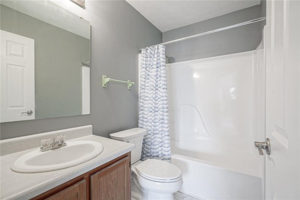 11724 Shannon Pointe Road Indianapolis, IN 46229 - Photo 24 of 29 Gallery Image 24