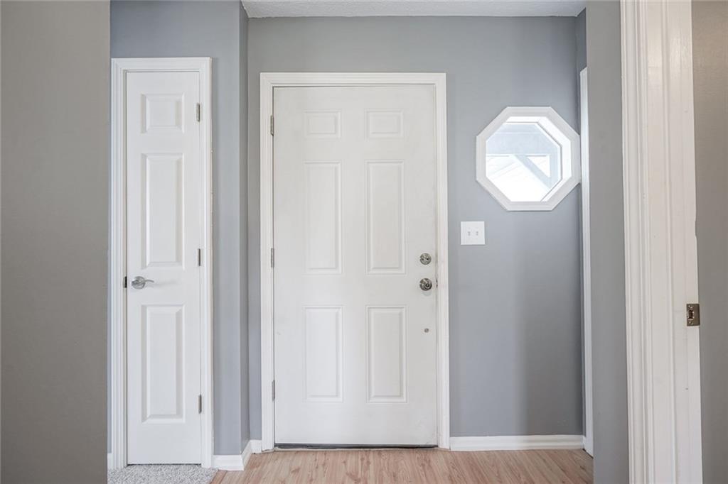 11724 Shannon Pointe Road Indianapolis, IN 46229 - Photo 25 of 29 Gallery Image 25