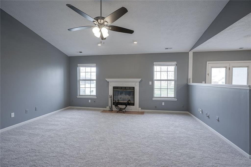 11724 Shannon Pointe Road Indianapolis, IN 46229 - Photo 6 of 29 Gallery Image 6