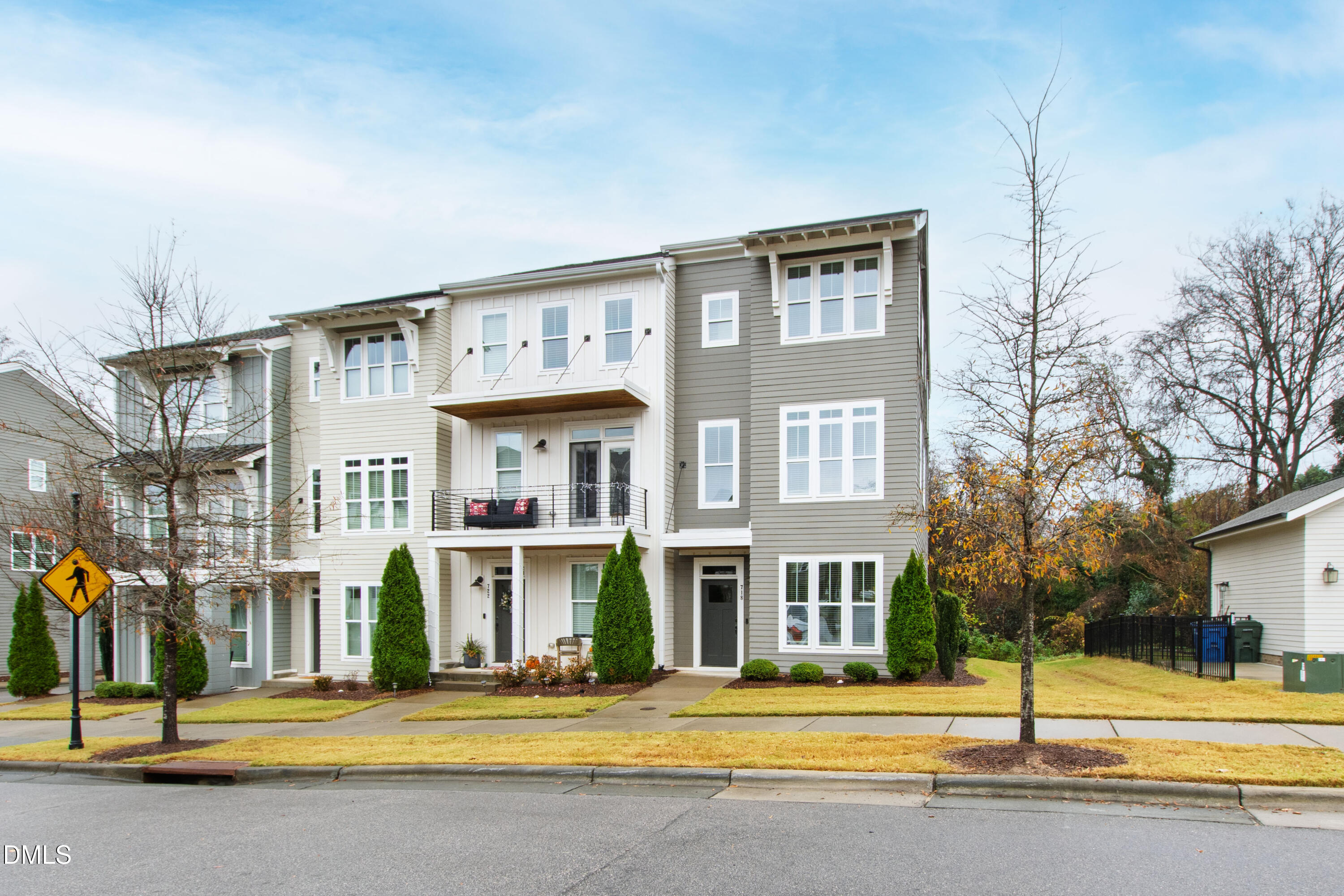 718 Peakland Place Raleigh, NC 27604 - Photo 46 of 48 a front view of building with street view