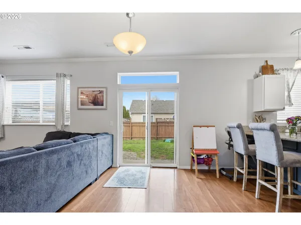 $460,000 | 3717 Riviera, Eugene, OR 97402