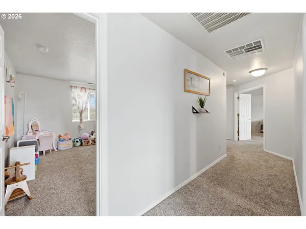 $460,000 | 3717 Riviera, Eugene, OR 97402