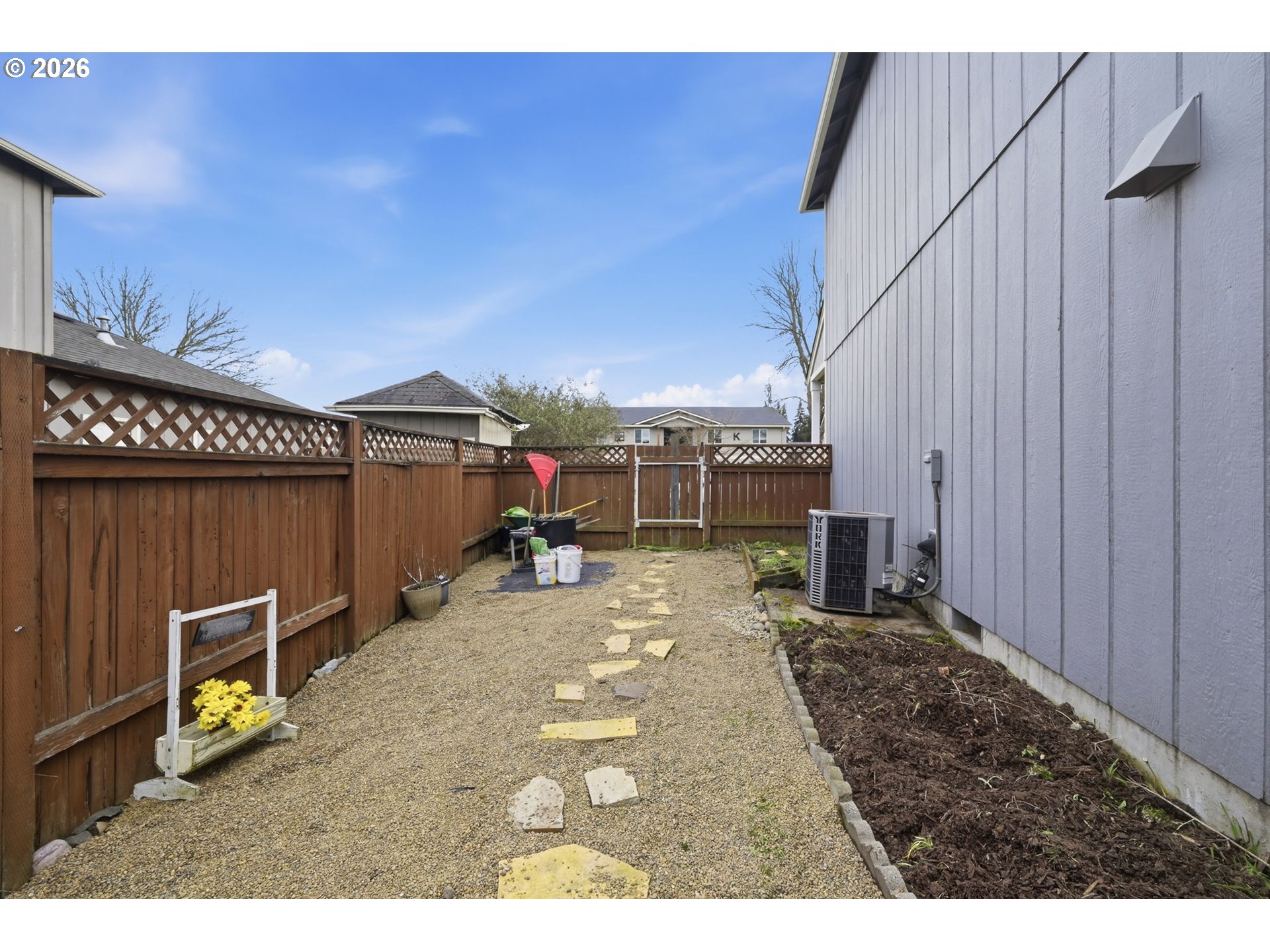 3717 Riviera Eugene, OR 97402 - Photo 40 of 47