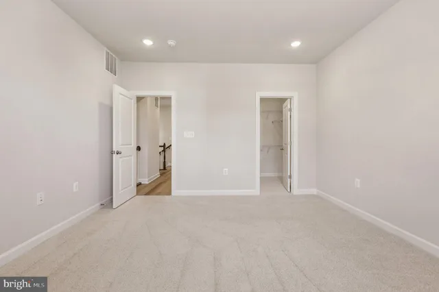 $4,000 | 7355 Mountaineer Drive, Alexandria, VA 22306