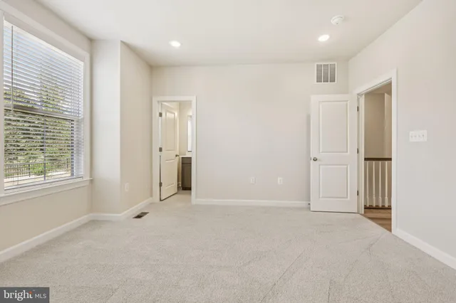 $4,000 | 7355 Mountaineer Drive, Alexandria, VA 22306