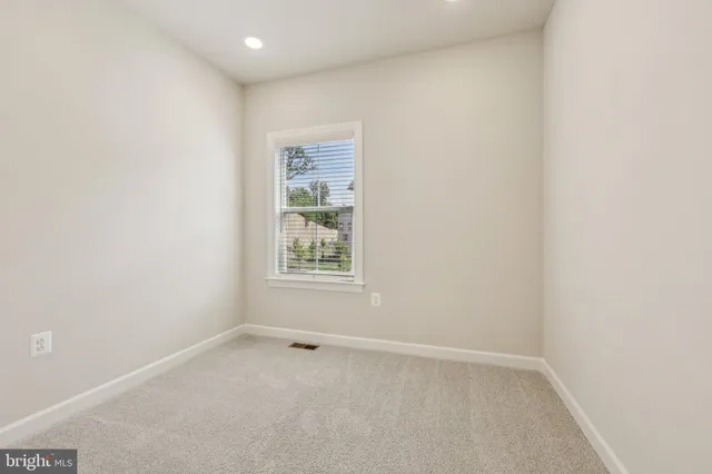 $4,000 | 7355 Mountaineer Drive, Alexandria, VA 22306