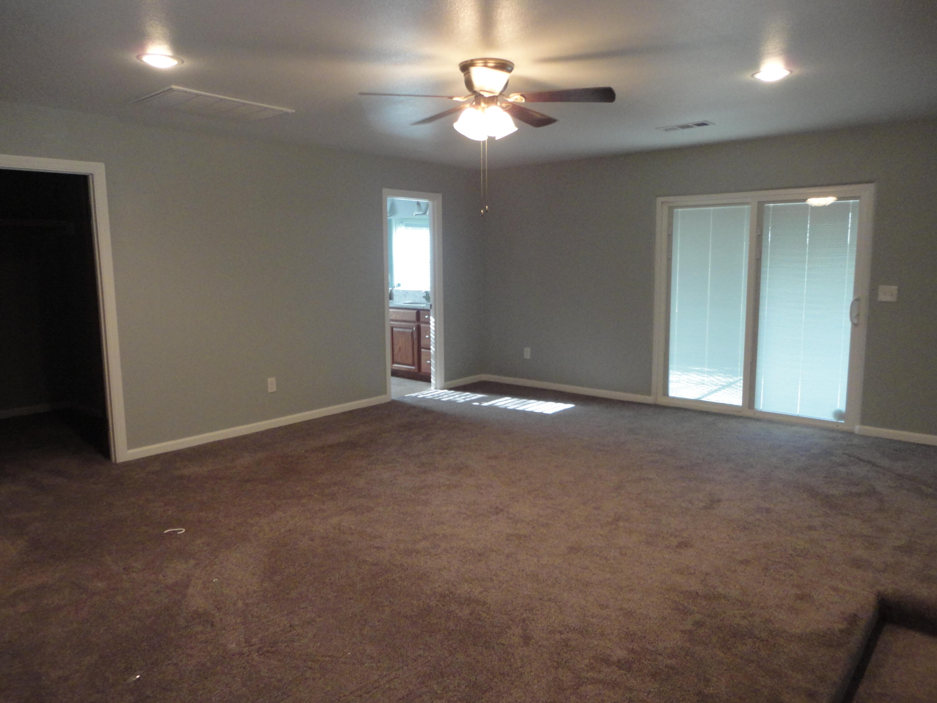 326 Sycamore Avenue Lindsay, CA 93247 - Photo 30 of 47 DSC04824