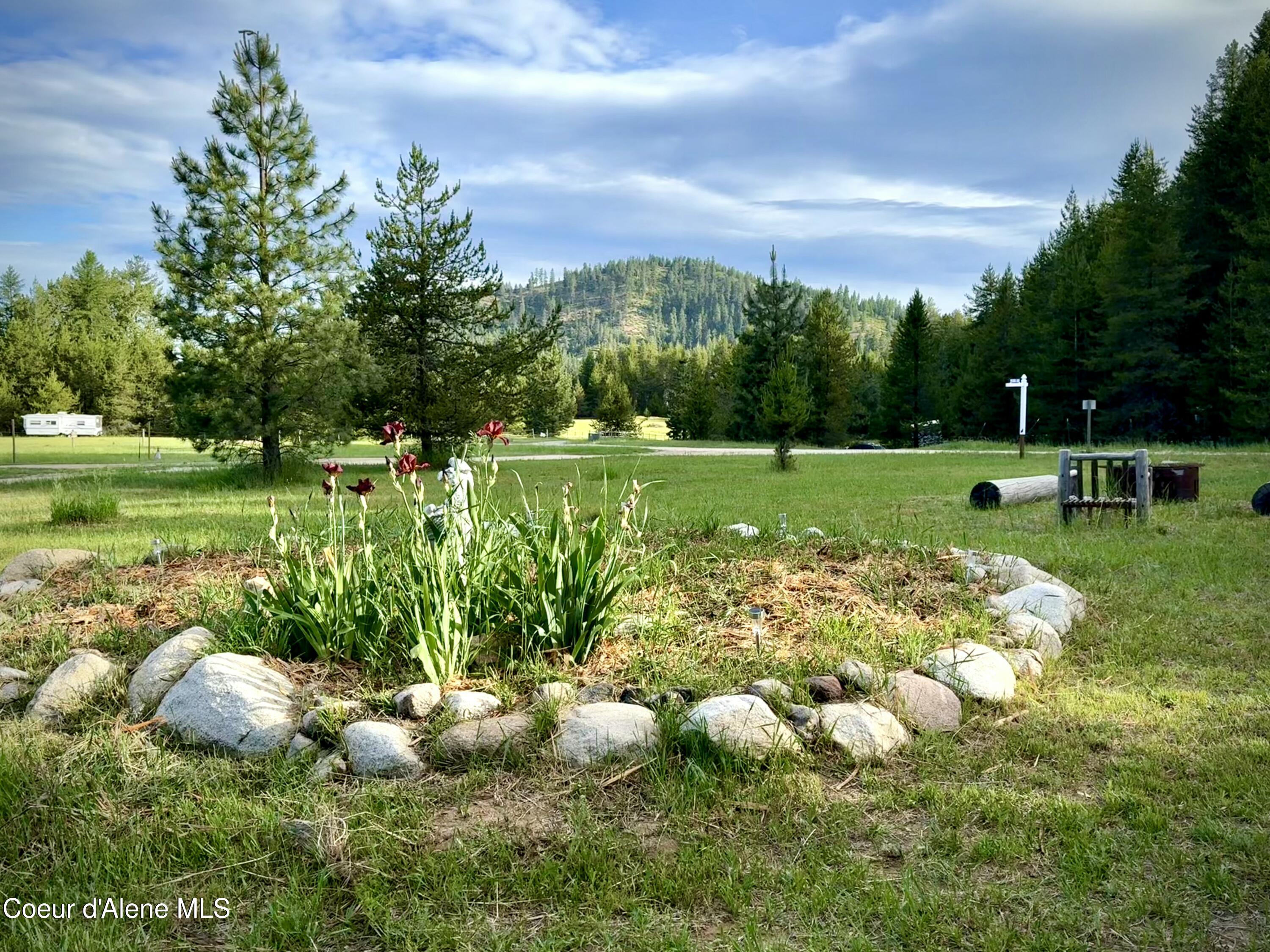 1367 Mud Gulch Road Priest River, ID 83856 - Photo 4 of 11 FullSizeRender