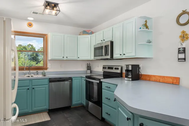 $599,000 | 2324 Ocean Sands Road, Corolla, NC 27927