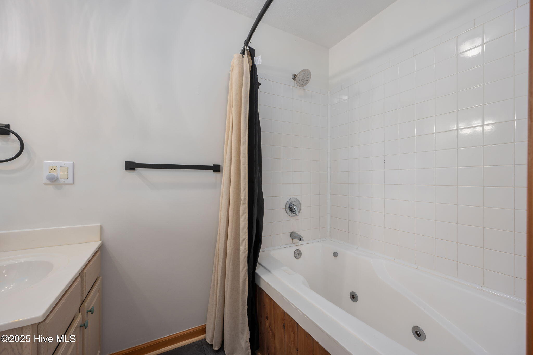 2324 Ocean Sands Road Corolla, NC 27927 - Photo 24 of 50 42-web-or-mls-2324-Ocean-Sands-ML-BR3-Pr