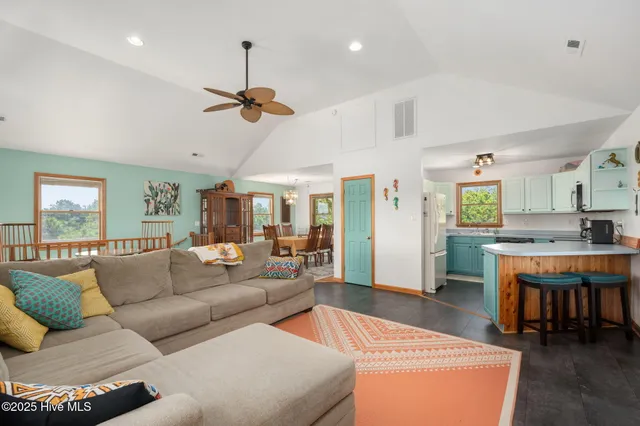 $599,000 | 2324 Ocean Sands Road, Corolla, NC 27927