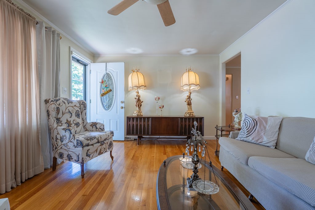 91 Priscilla Road Woonsocket, RI 02895 - Photo 3 of 30