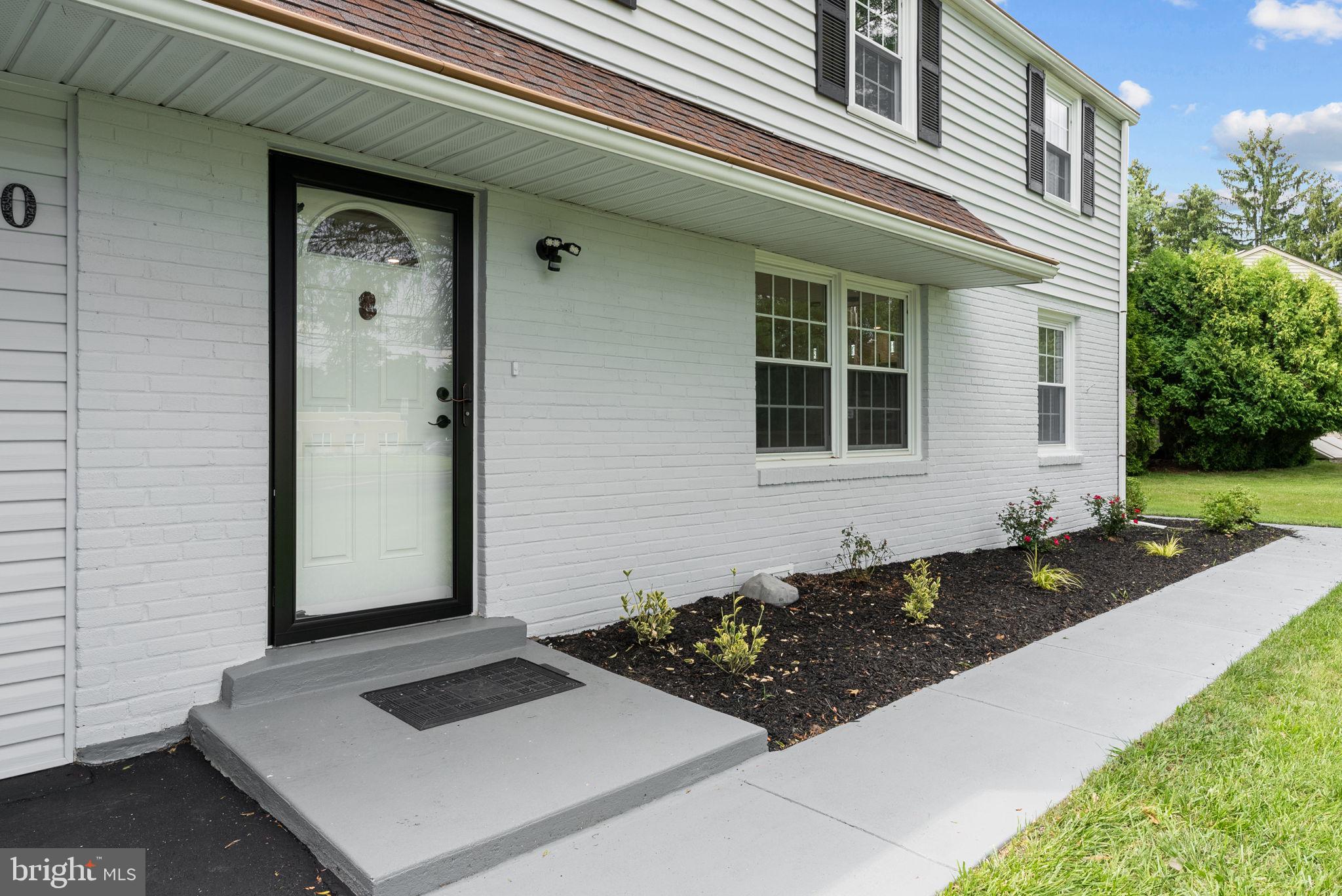 160 Church Road North Wales, PA 19454 - Photo 5 of 36 a front view of a house
