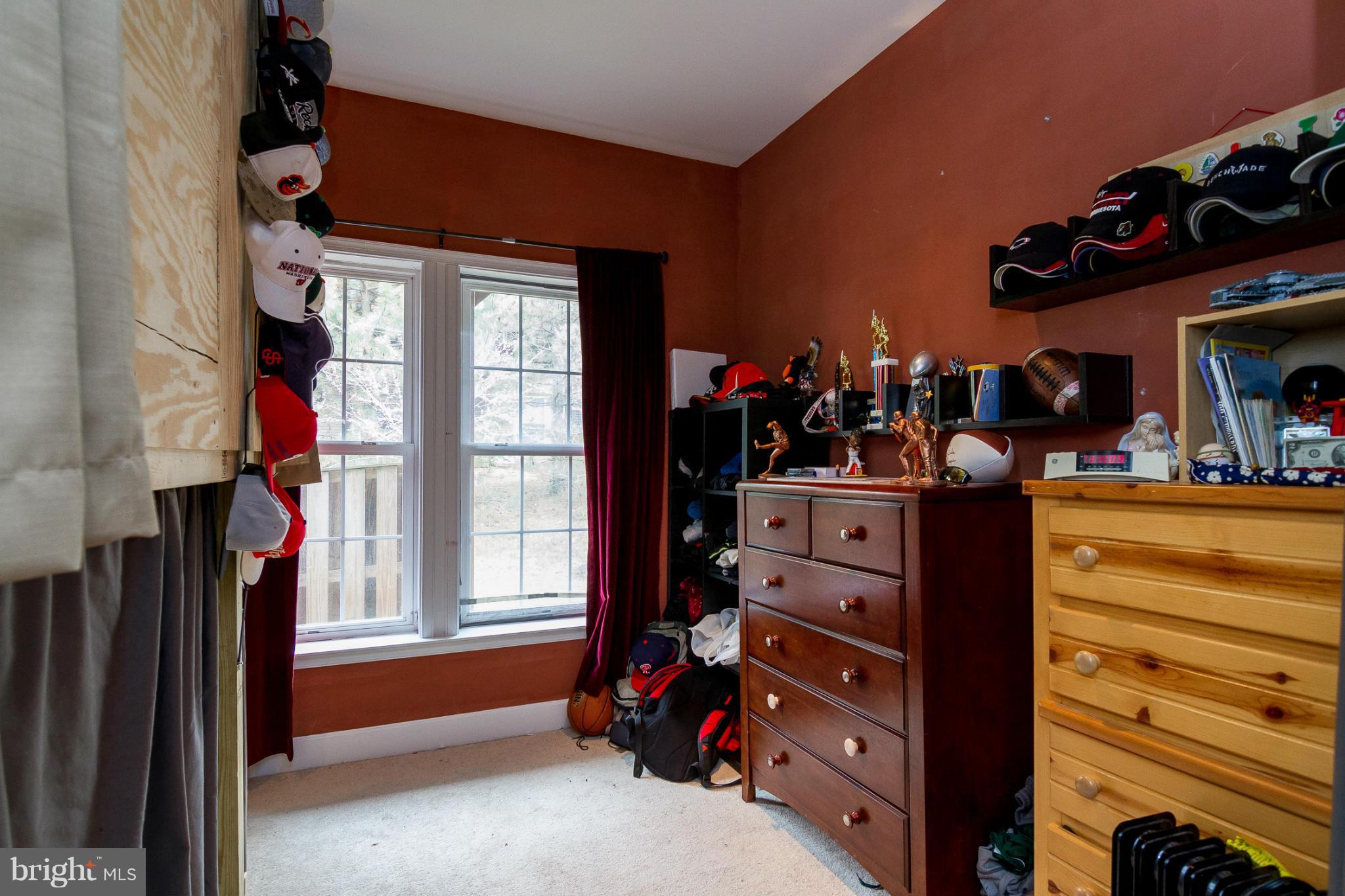9261 Laurel Ridge Crossing Road Lorton, VA 22079 - Photo 25 of 27 Bedroom