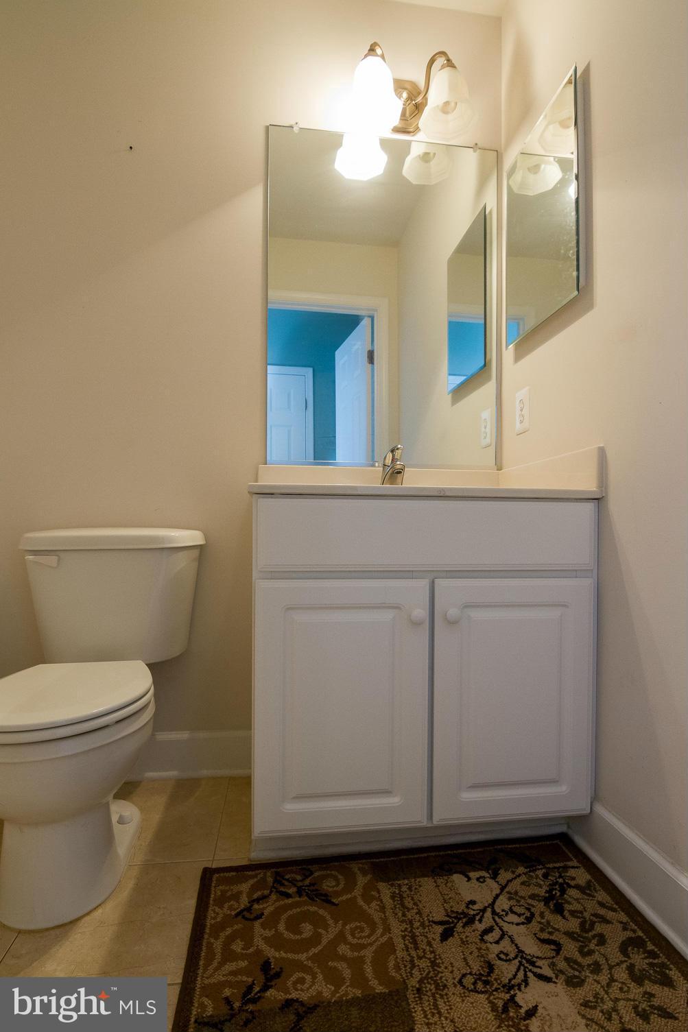 9261 Laurel Ridge Crossing Road Lorton, VA 22079 - Photo 26 of 27 Bath